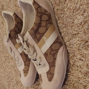 Coach signature pattern sneakers size 8